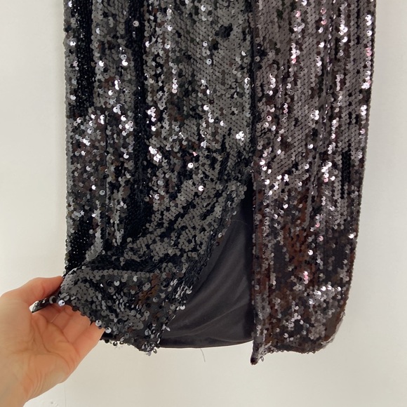 NWT Boohoo black sequin strapless bow midi dress - Picture 9 of 10